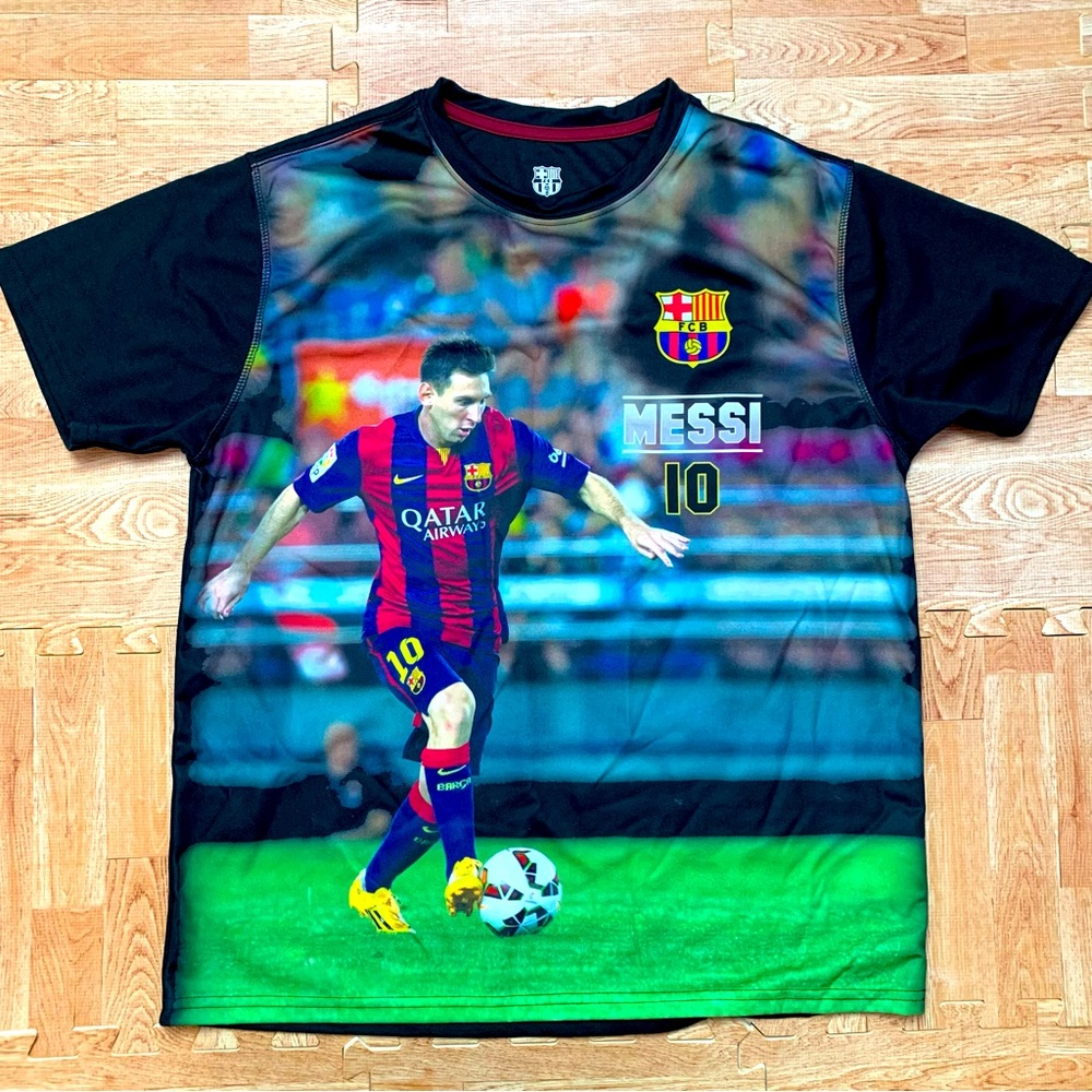 Messi All Over Print FCB 10 Polyester Shirt Mens sz XL Short Sleeve Soccer - Picture 1 of 9